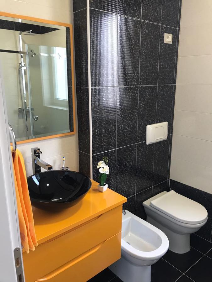 Vila Rina At Aquamarine Residence Vlore Exterior photo